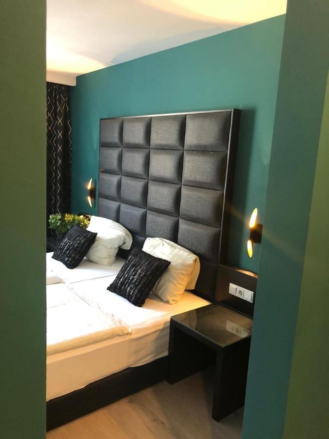 Hotel Athen Kelsterbach Frankfurt Airport ภายนอก รูปภาพ